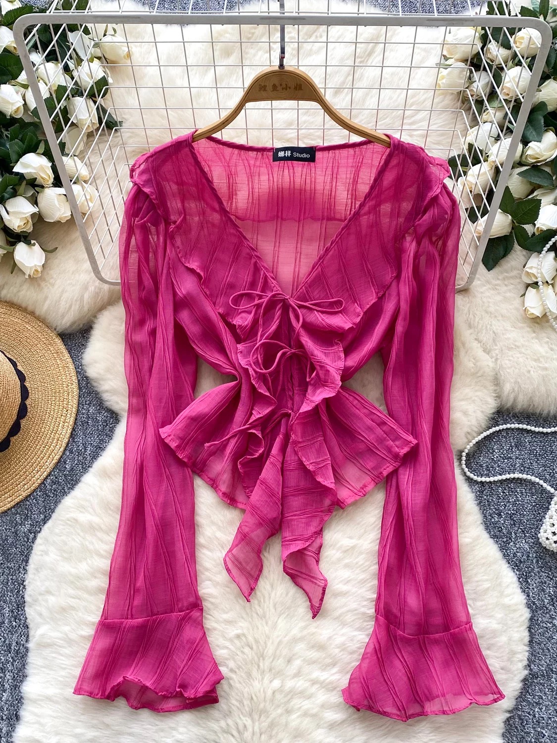 Miss know it all top CTO1062 images